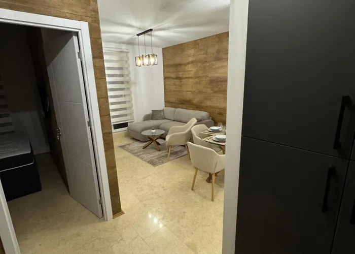 아파트 Vip Filipovic 즐라티보